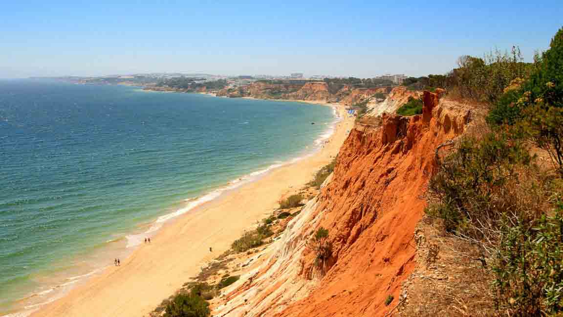 Falésia Beach (Portuguese: Praia da Falésia, meaning Cliff Beach) is a beach in Albufeira, Algarve, southern Portugal. It has a cliff that begins in the Barranco das Belharucas Beach and extends to Vilamoura.https://en.wikipedia.org/wiki/Fal%C3%A9sia_Beach
